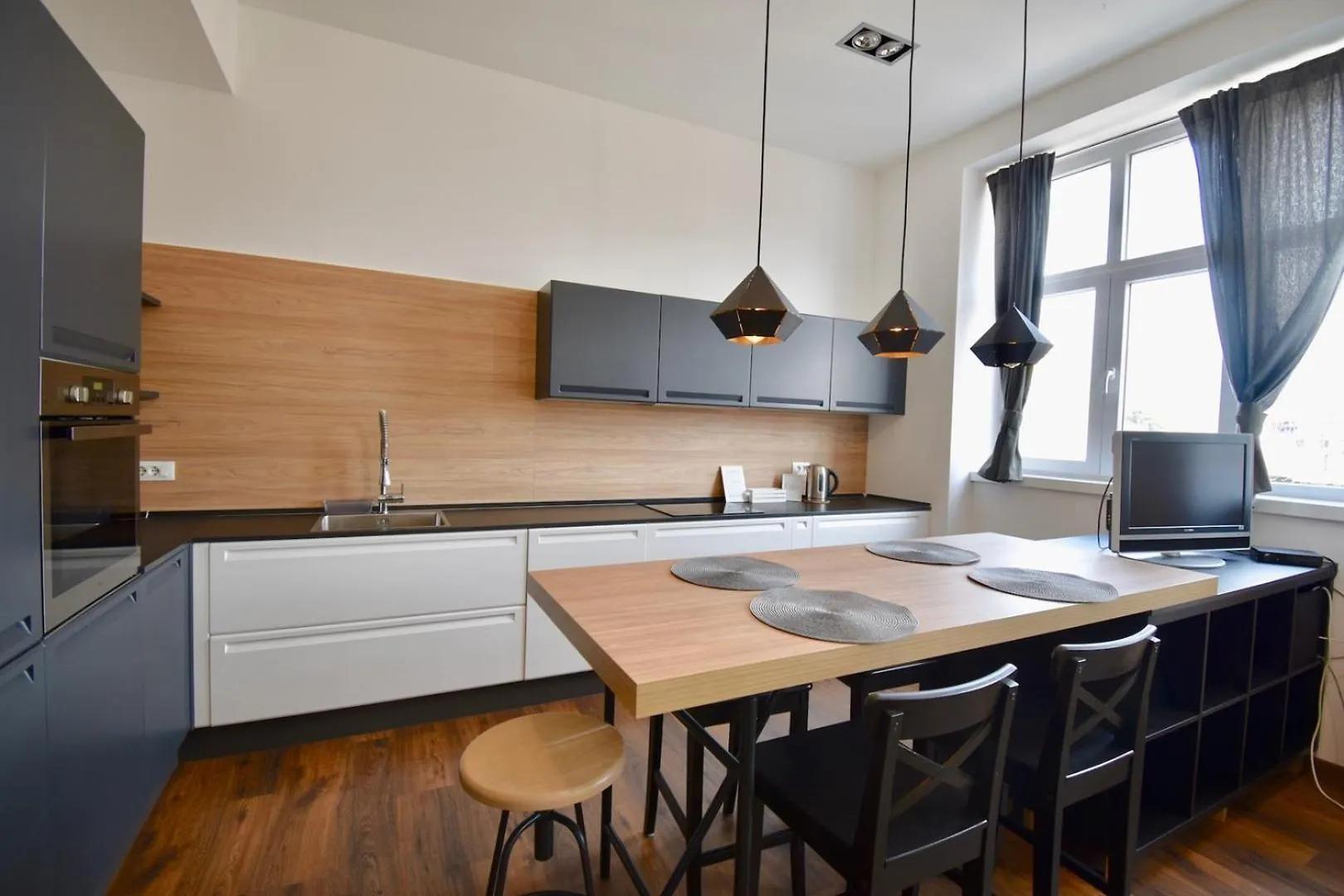 Modern Apartment With 2 Bedrooms Near Arena Pula Croatia