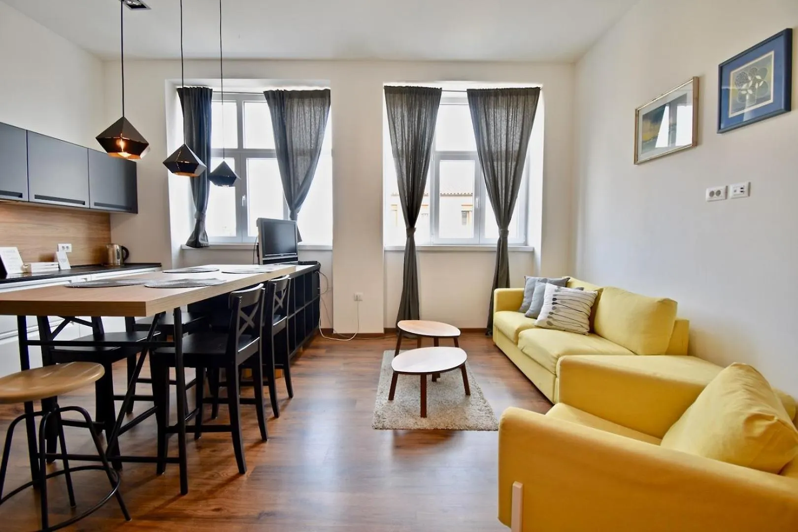Modern Apartment With 2 Bedrooms Near Arena Pula 0*,