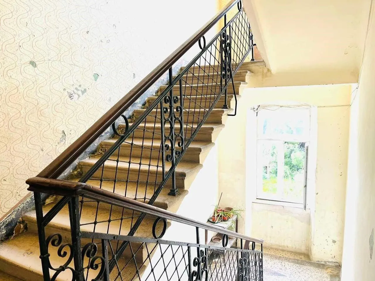 Modern Apartment With 2 Bedrooms Near Arena Pula Croatia