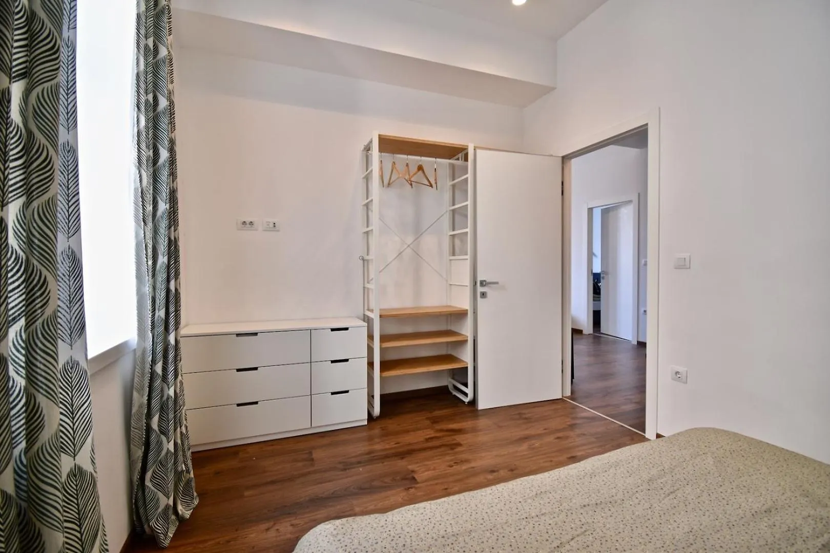 Modern Apartment With 2 Bedrooms Near Arena Pula